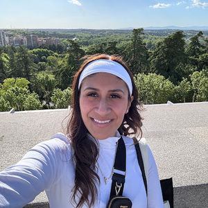 Meet your Posher, Noelia